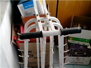 出售哑铃架或交换运动器械搏击物品都可